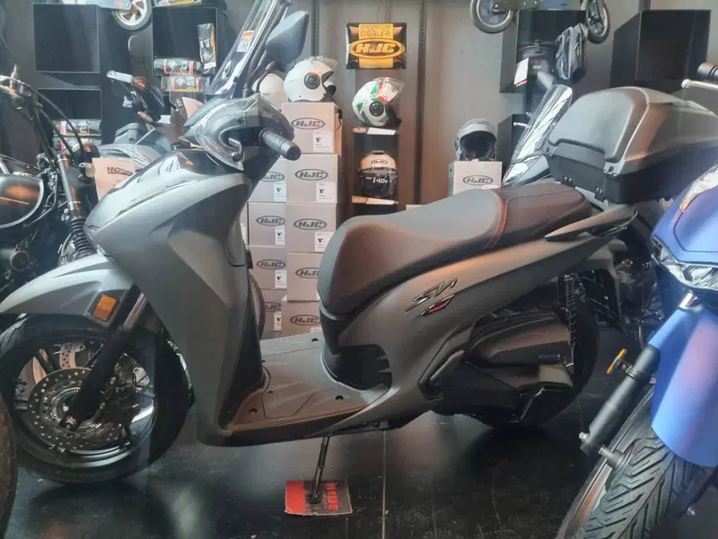 Honda SH 350i Sport (2025 - 26) (2)