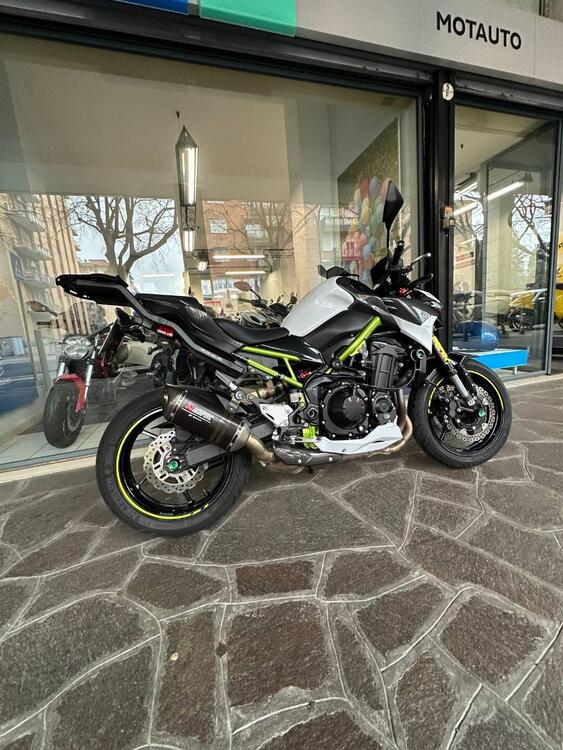 Kawasaki Z 900 Performance (2021 - 24) (3)