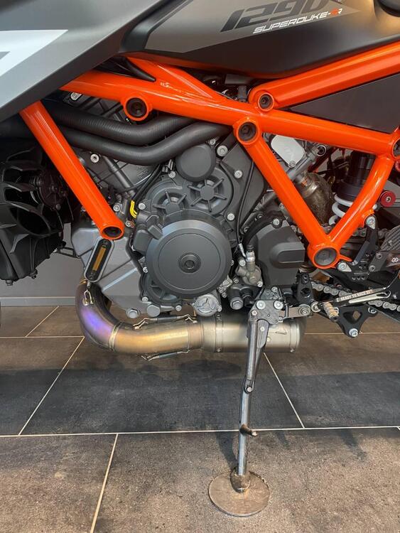 KTM 1290 Super Duke RR (2023) (5)