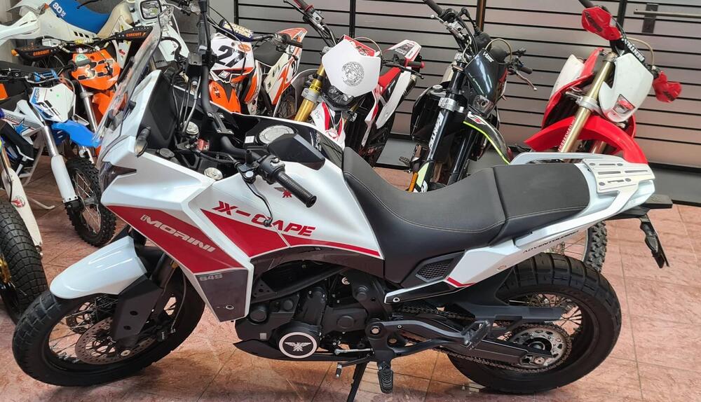 Moto Morini X-Cape 650 (2021 - 25) (4)