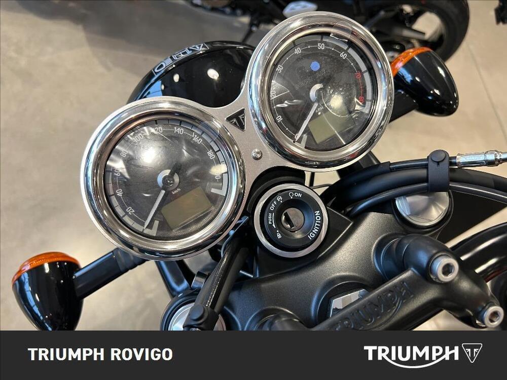 Triumph Bonneville T120 (2021 - 25) (4)