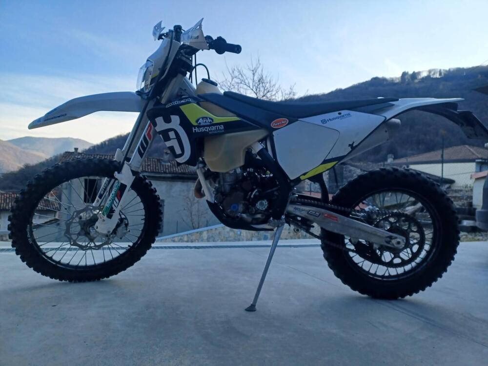 Husqvarna FE 250 (2017) (2)