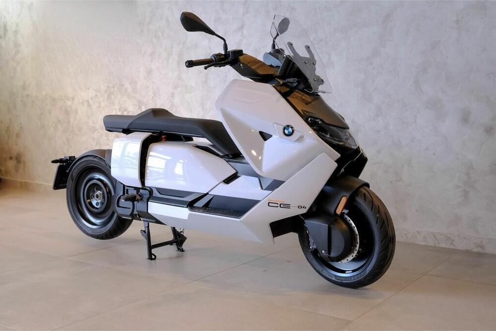 Bmw CE 04 (2021 - 25) (2)