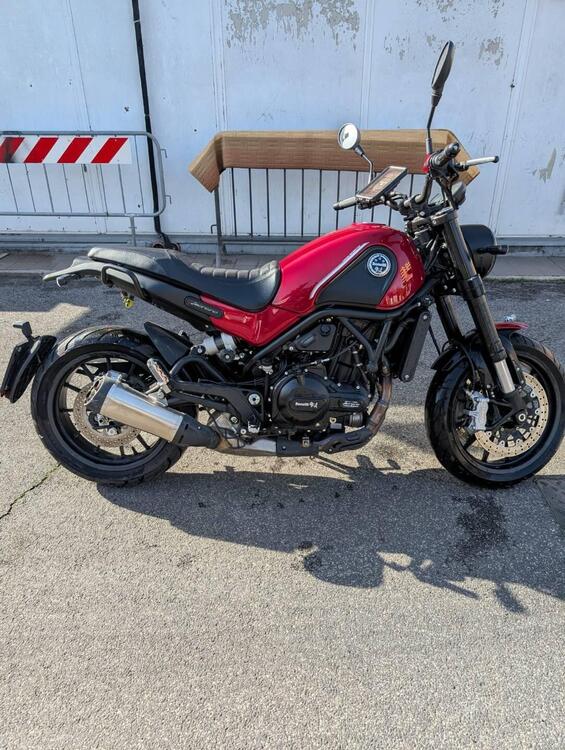 Benelli Leoncino 500 (2021 - 25) (2)