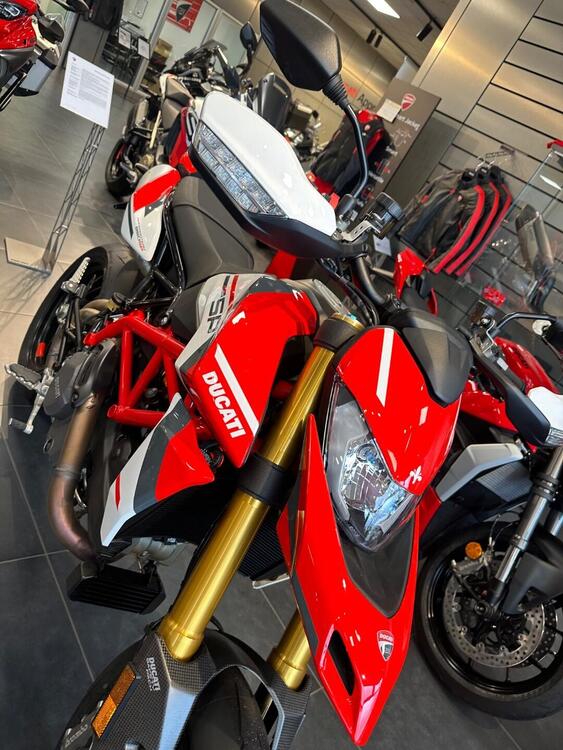 Ducati Hypermotard 950 SP (2022 - 25) (5)