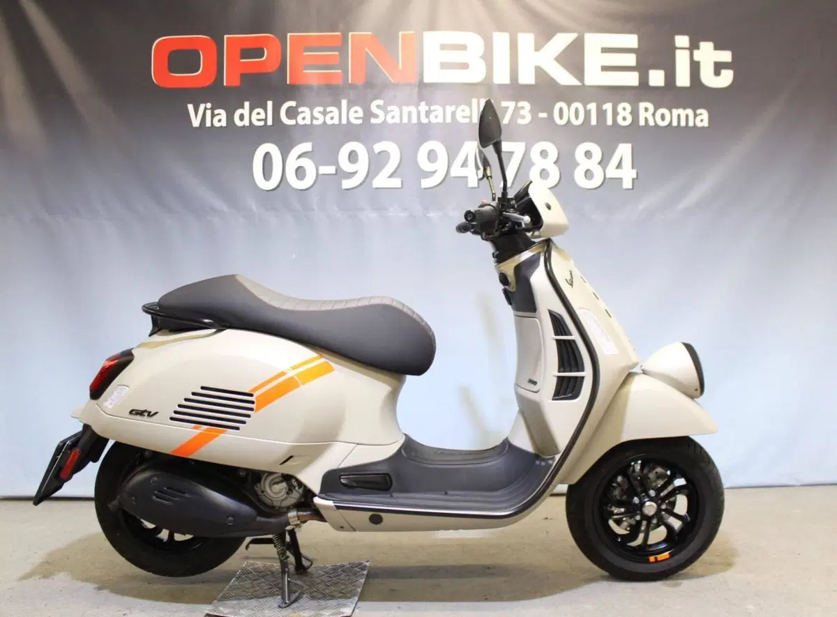 Vespa GTV 300 Hpe (2023 - 25)