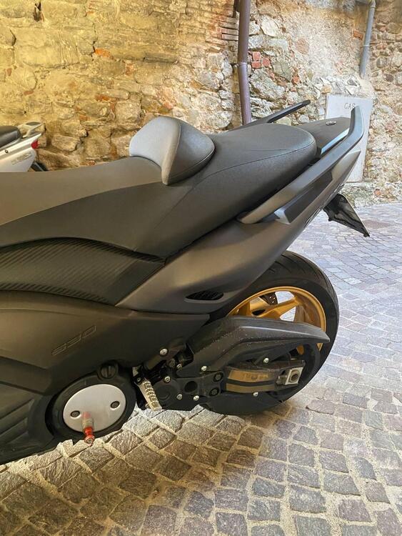 Yamaha T-Max 530 (2012 - 14) (2)