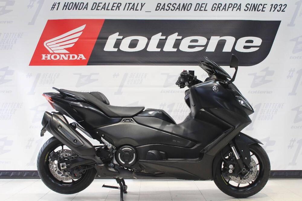 Yamaha T-Max 560 (2022 - 24)