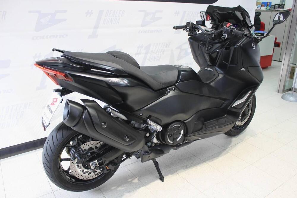 Yamaha T-Max 560 (2022 - 24) (2)