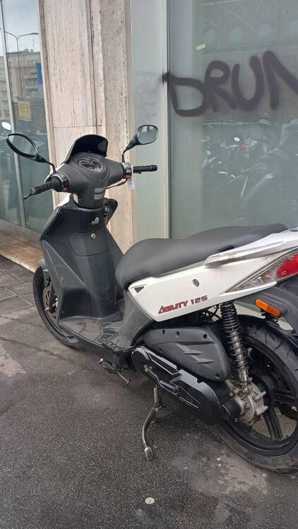 Kymco Agility 125 R16 (2008 - 17) (2)