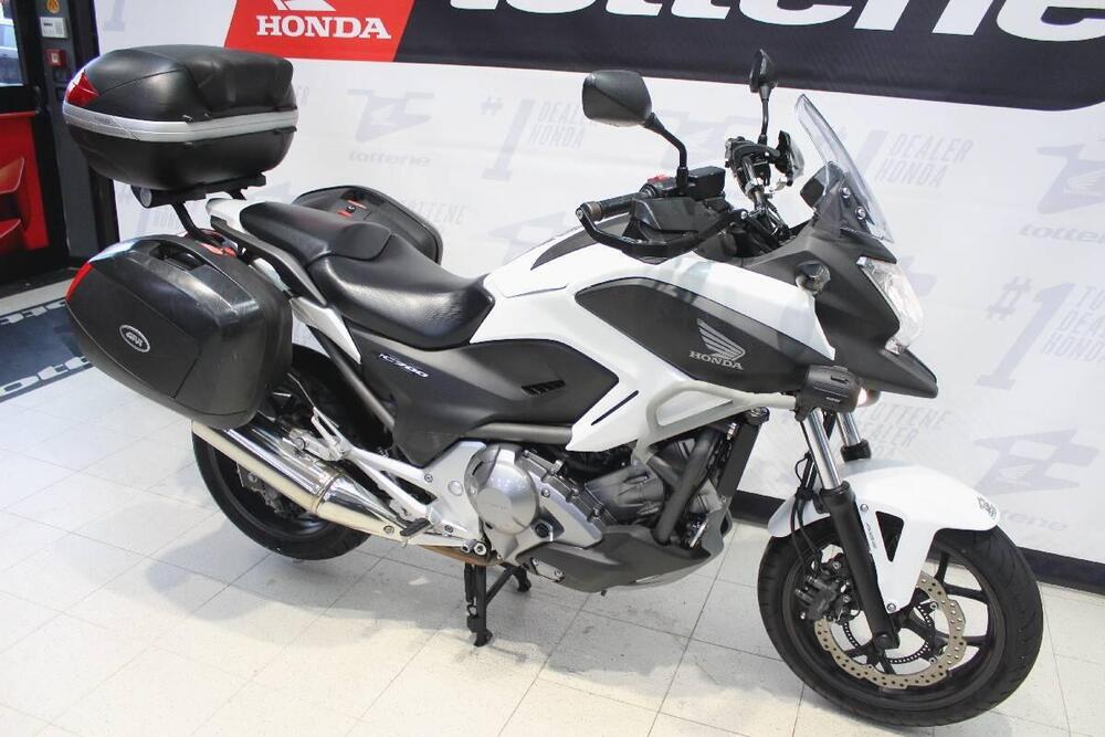 Honda NC700X DCT ABS (2011 - 13) (3)