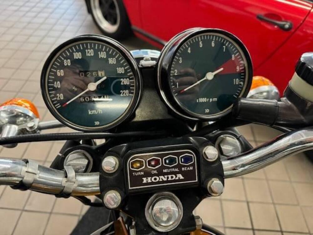 Honda 750 Four K2 (4)