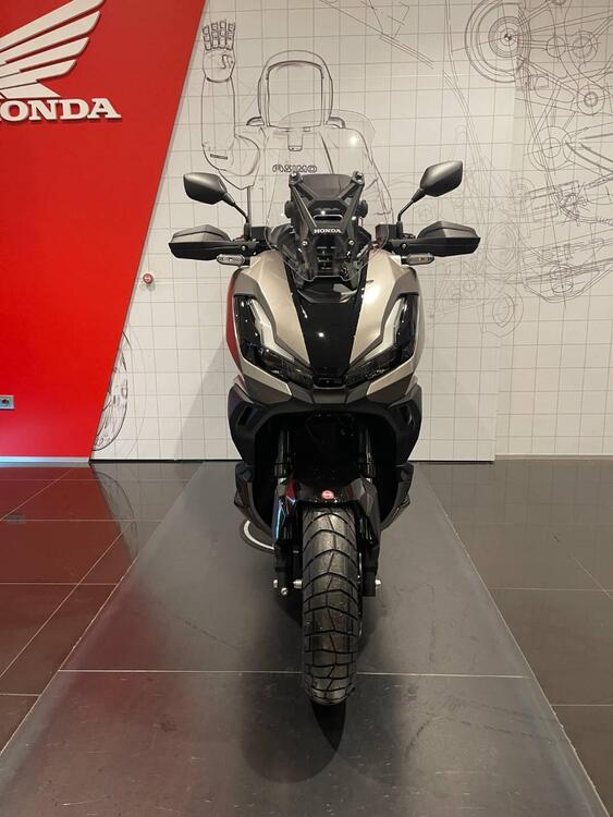 Honda ADV 350 (2025) (4)