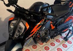 KTM 890 Duke R (2022 - 23) usata