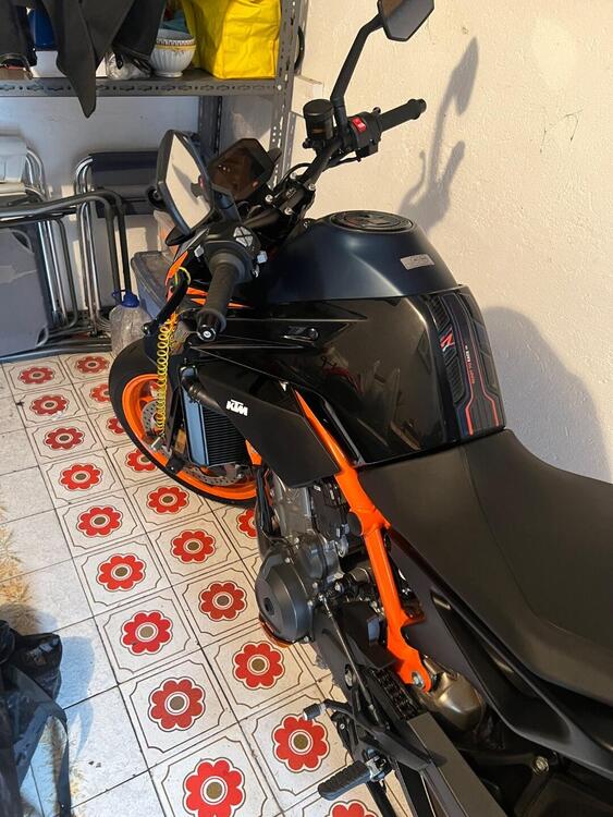 KTM 890 Duke R (2022 - 23) (5)