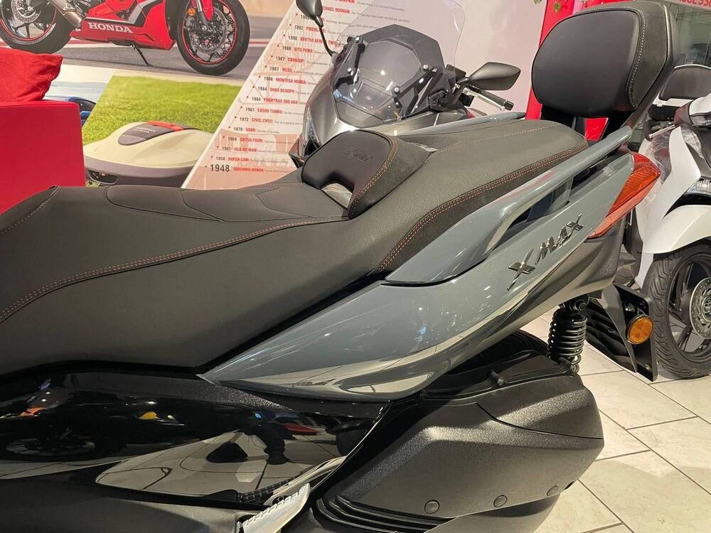 Yamaha X-Max 300 Tech Max (2021 - 24) (4)