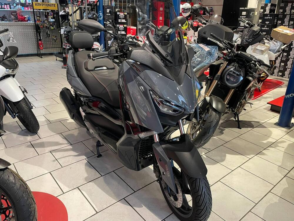 Yamaha X-Max 300 Tech Max (2021 - 24)