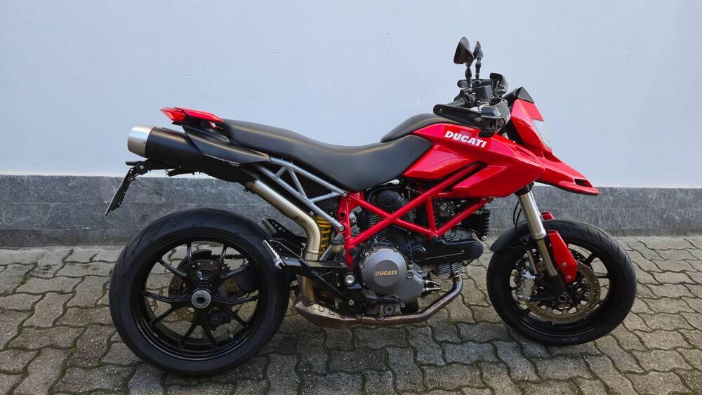 Ducati Hypermotard 796 (2012) (4)