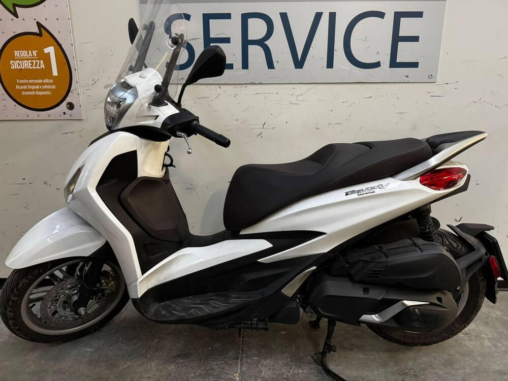 Piaggio Beverly 400 ABS-ASR (2021 - 25) (3)