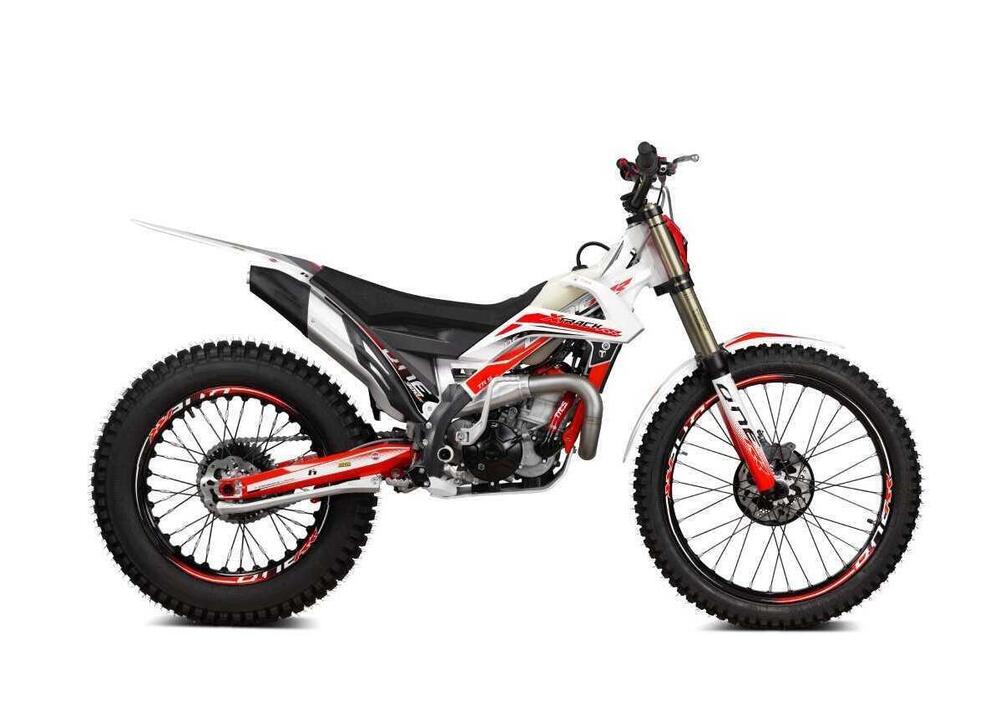 TRS Motorcycles XTrack 250 RR AE (2024 - 25) (2)