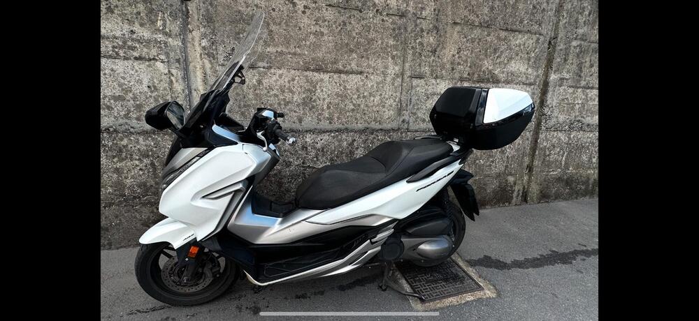 Honda Forza 300 Deluxe ABS (2018 - 20) (2)