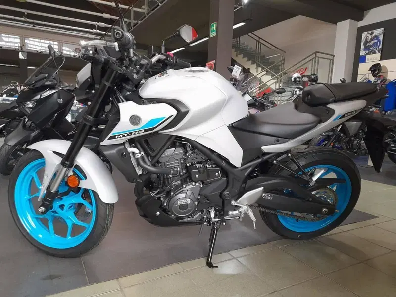 Yamaha MT-03 (2022 - 24) (2)