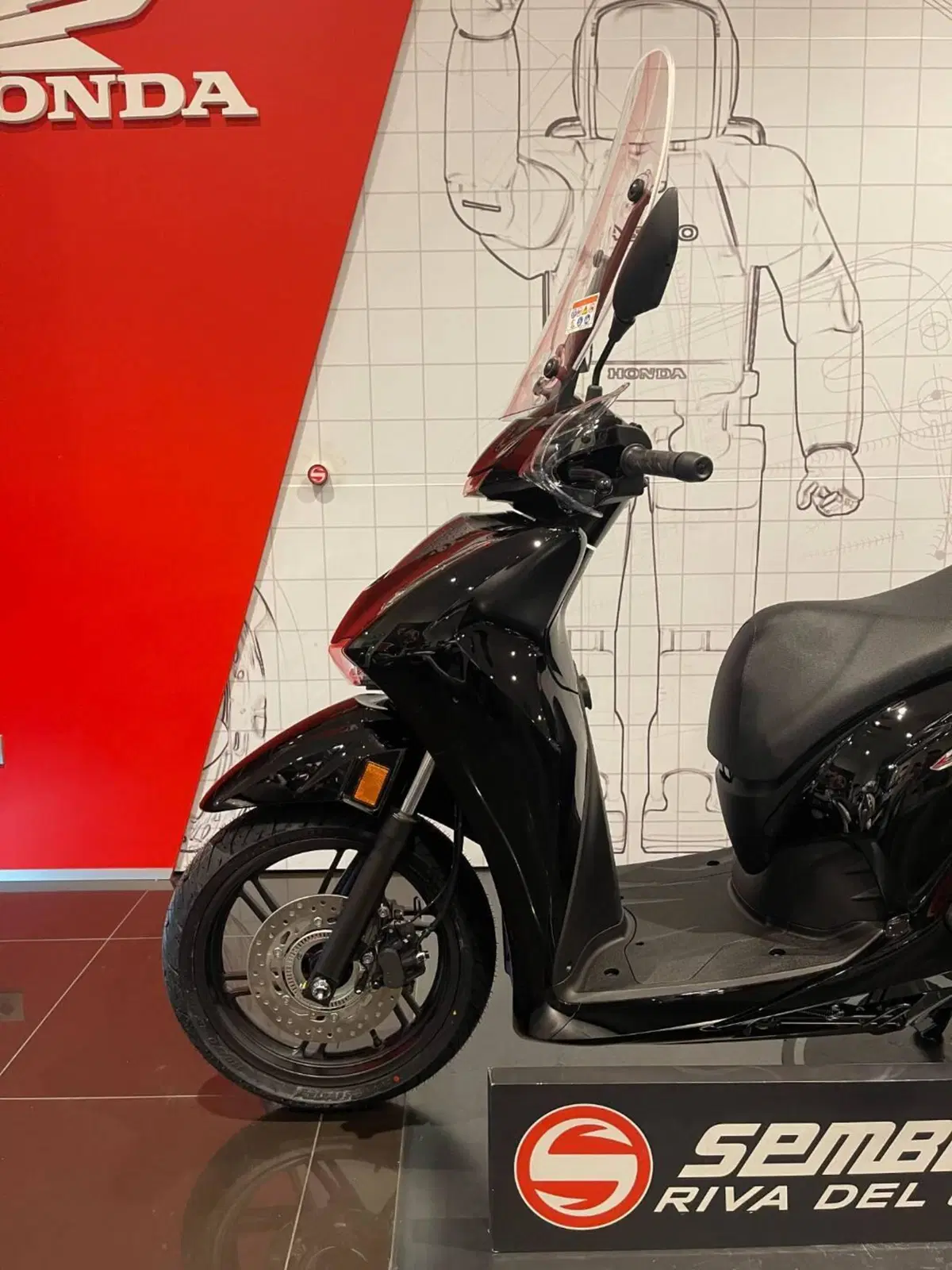 Honda SH 350i GT (2025 - 26) (6)