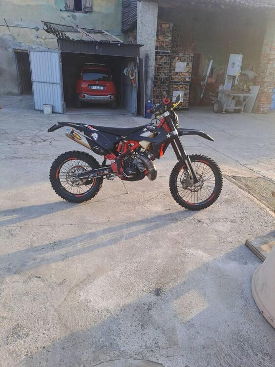 Betamotor RR 200 2T Enduro (2019) (3)