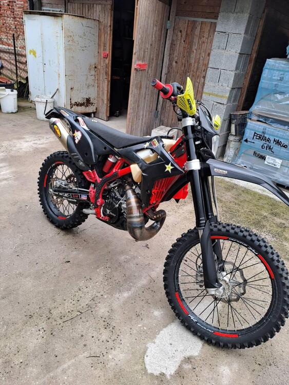 Betamotor RR 200 2T Enduro (2019) (4)