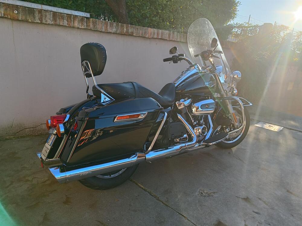 Harley-Davidson 107 Road King (2017) - FLHR (5)