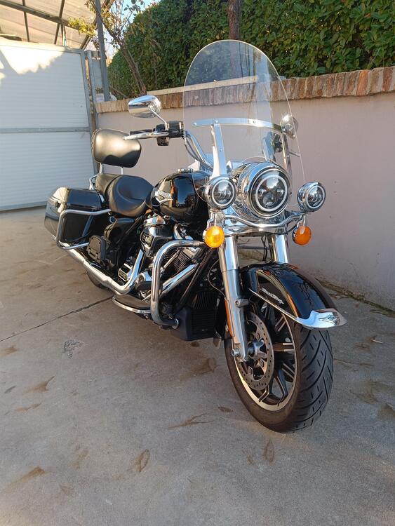 Harley-Davidson 107 Road King (2017) - FLHR (4)