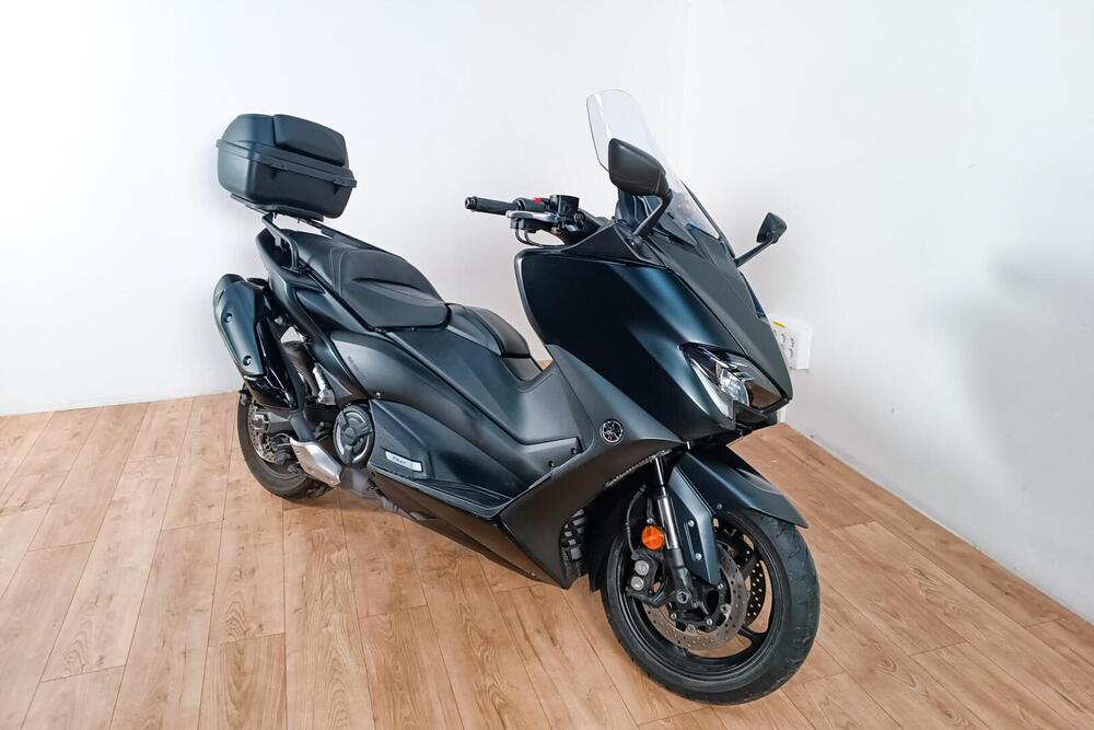 Yamaha T-Max 560 Tech Max (2020) (2)