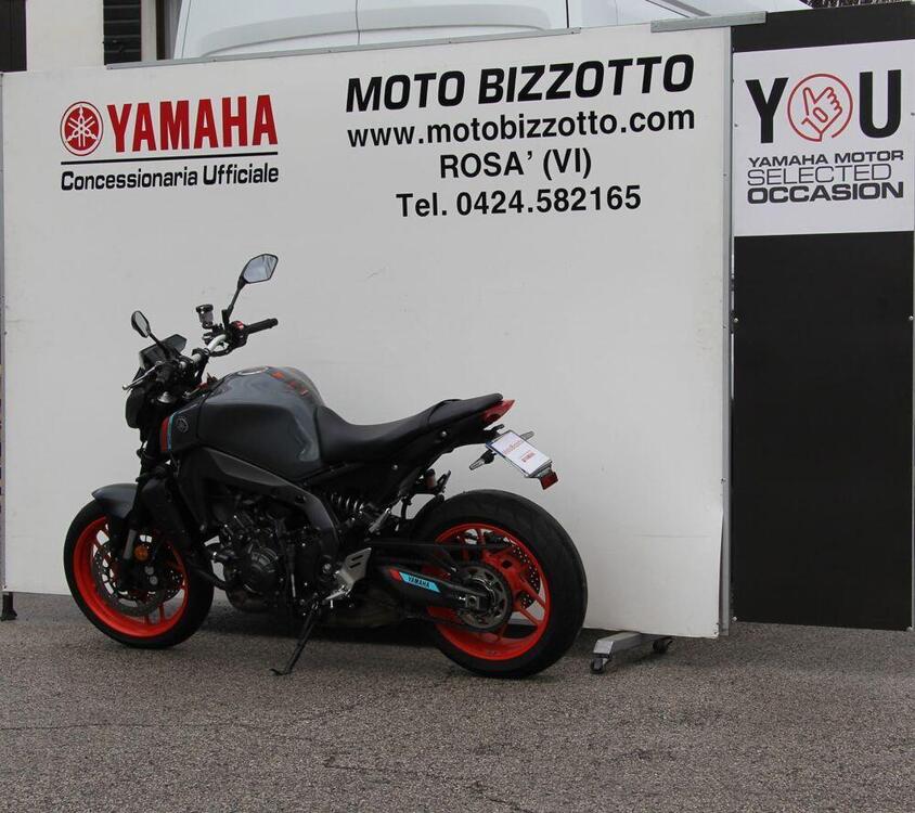 Yamaha MT-09 (2021 - 23) (4)