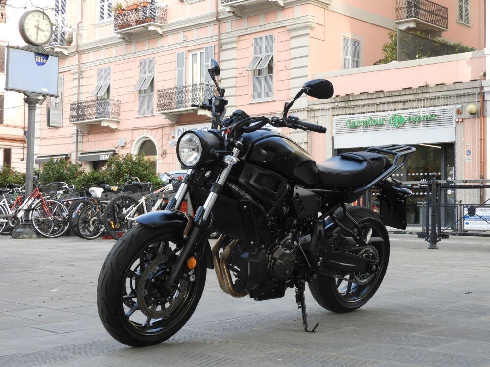 Yamaha XSR 700 (2022 - 25) (3)