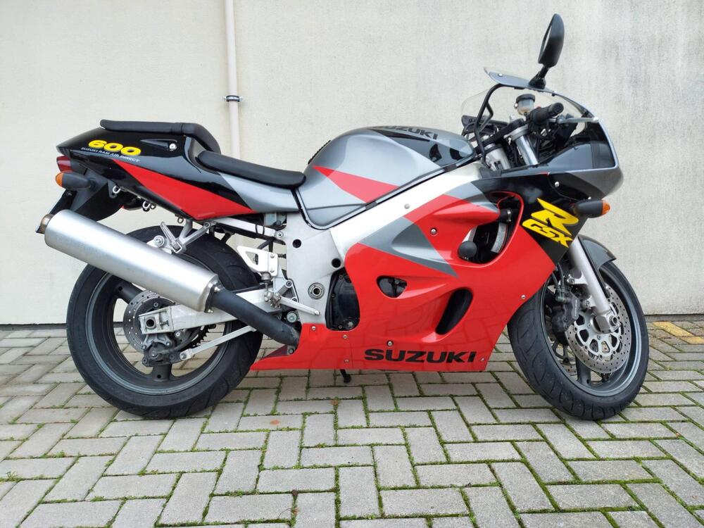 Suzuki GSX R 600 (1997 - 00) (3)