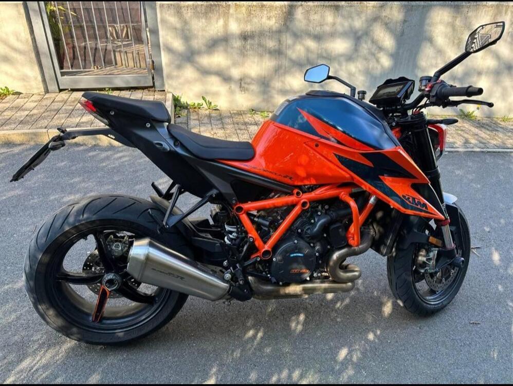 KTM 1290 Super Duke R (2022 - 23) (5)