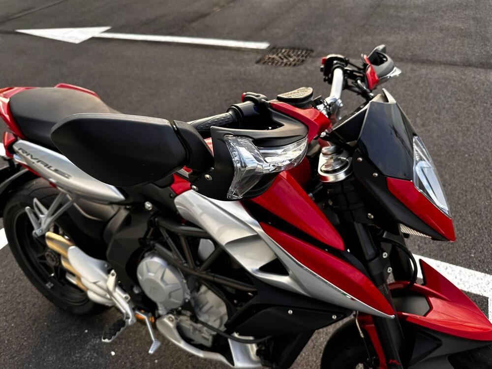 MV Agusta Rivale 800 EAS ABS (2013 -17) (4)