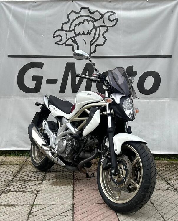 Suzuki Gladius 650 SFV (2009 - 15)