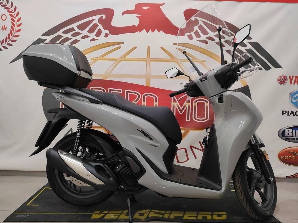 Honda SH 150i (2020 - 25) (2)