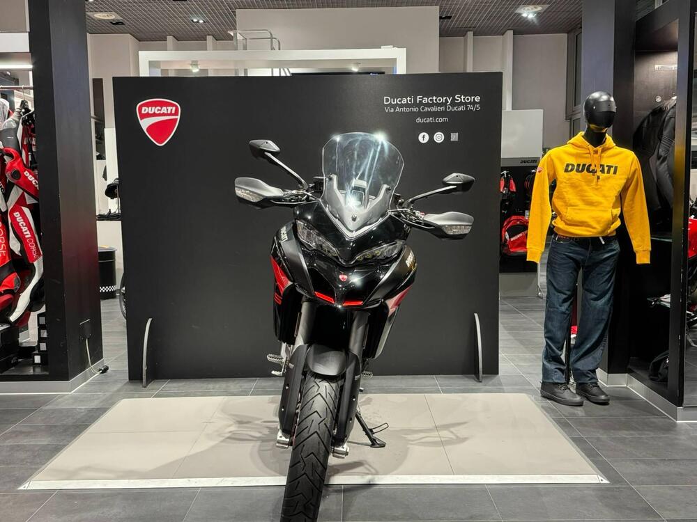 Ducati Multistrada V2 S (2022 - 24) (3)