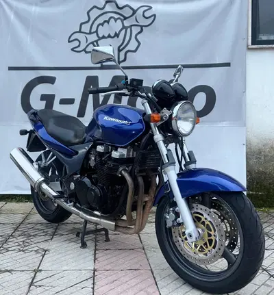 Kawasaki ZR-7 (2001 - 04) usata