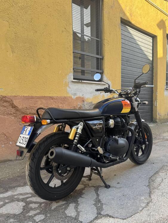 Royal Enfield Interceptor 650 (2021 - 25) (5)