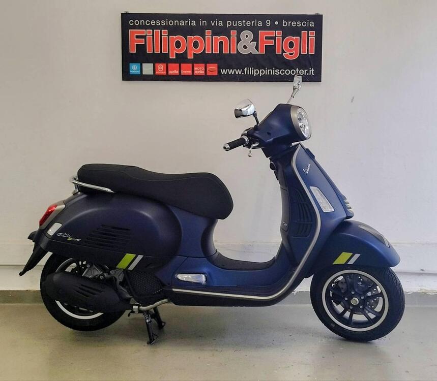 Vespa GTS 300 Super Tech (2023 - 24)