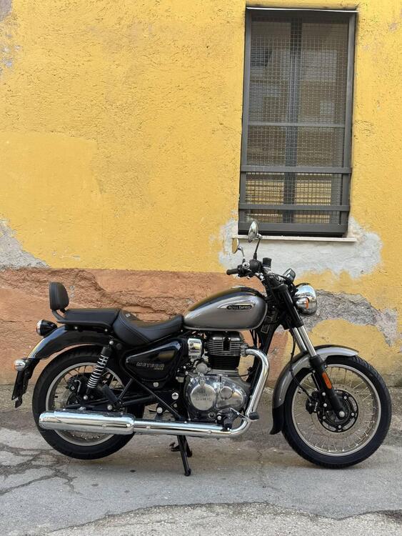 Royal Enfield Meteor 350 Aurora (2024 - 25) (4)