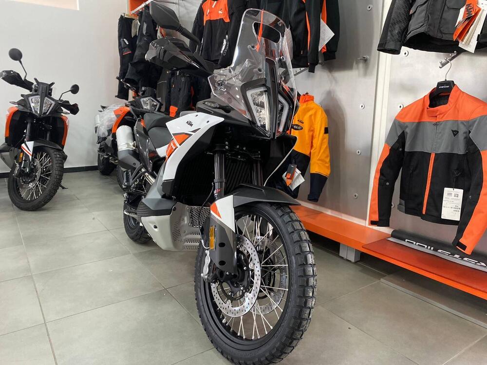 KTM 790 Adventure (2025) (4)