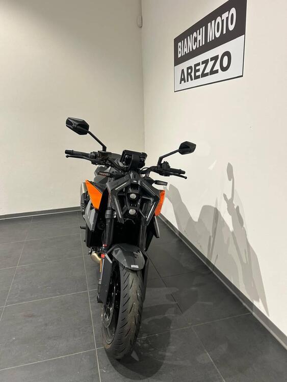 KTM 990 Duke (2024 - 25) (2)