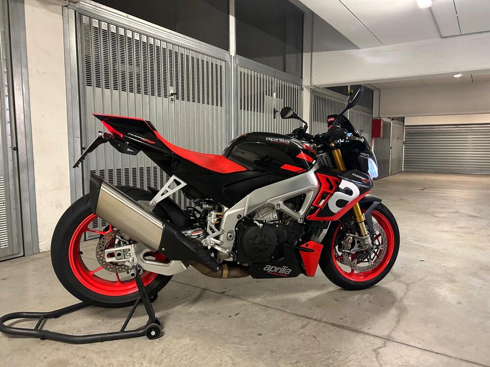 Aprilia Tuono 1100 V4 Factory (2021 - 24) (4)