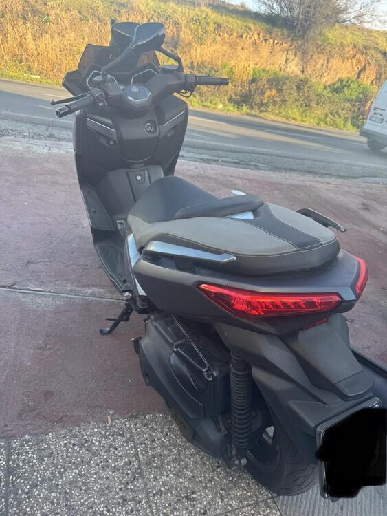 Yamaha X-Max 400 (2013 - 16) (4)