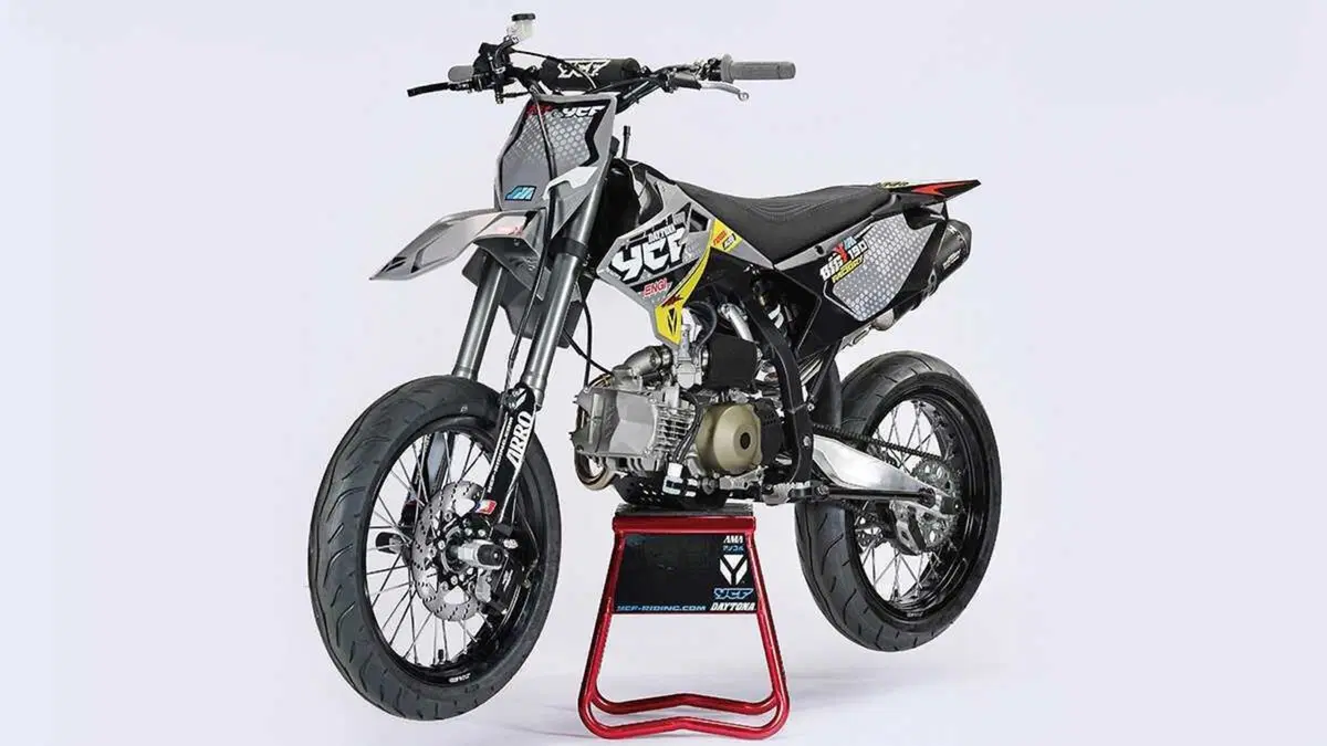YCF SM 190 SM 190 (2022 - 23)