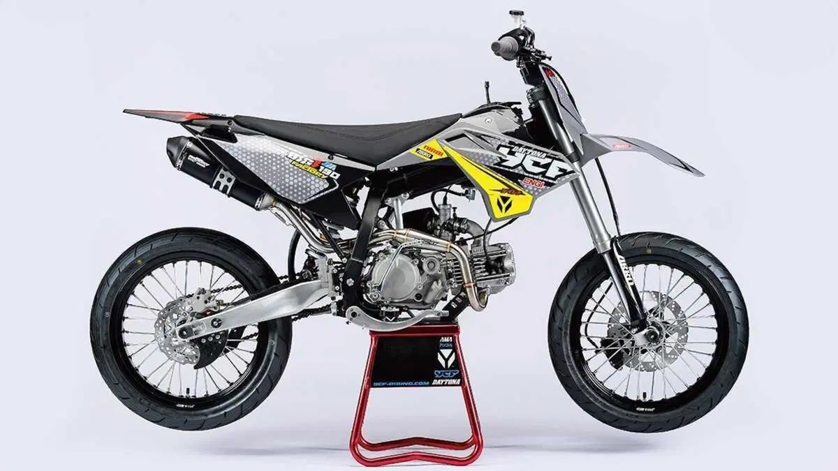 YCF SM 190 SM 190 (2022 - 23) (5)